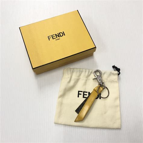 fendi キーチャーム|fendi keychains for sale.